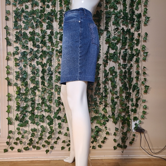 Gloria Vanderbilt Casual All Around Slimming Effect Cotton Jeans Short size 10 - Picture 3 of 14